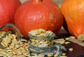 advantages of eating pumpkin seeds