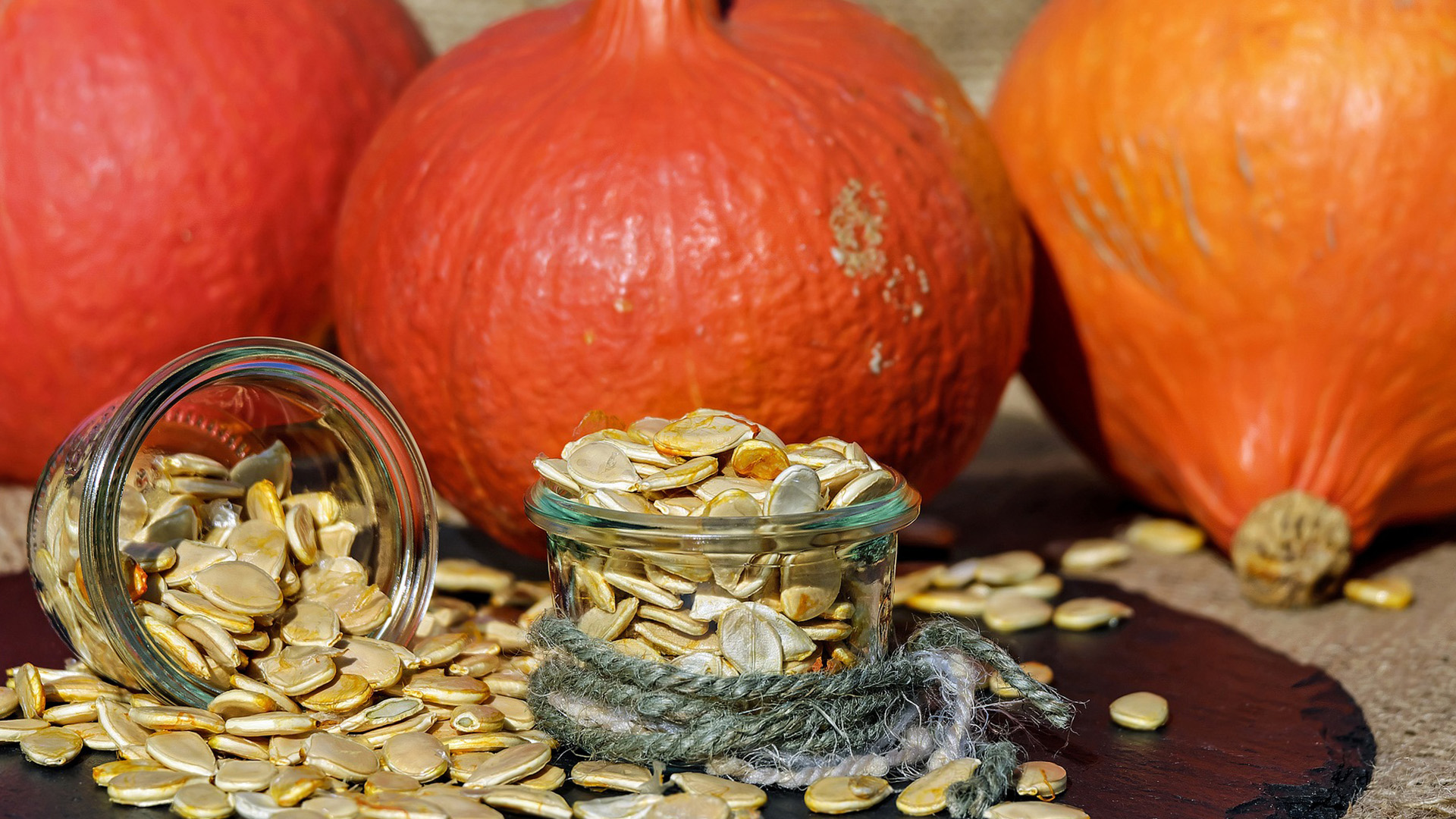 advantages of eating pumpkin seeds