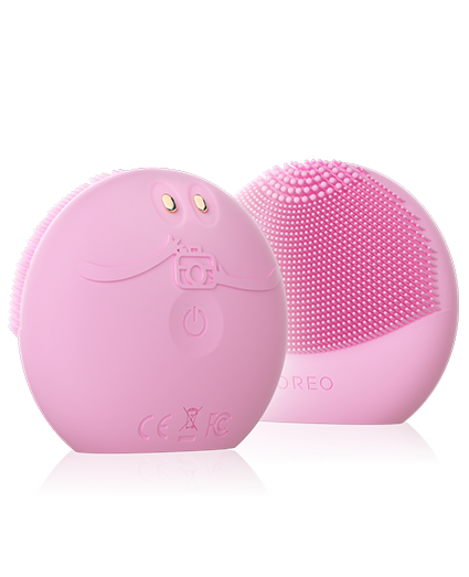 Foreo Luna fofo - the first smart facial cleanser