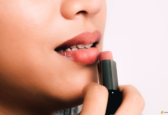 the impact of lipstick color on teeth