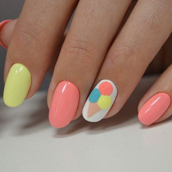  Ideas for summer manicure